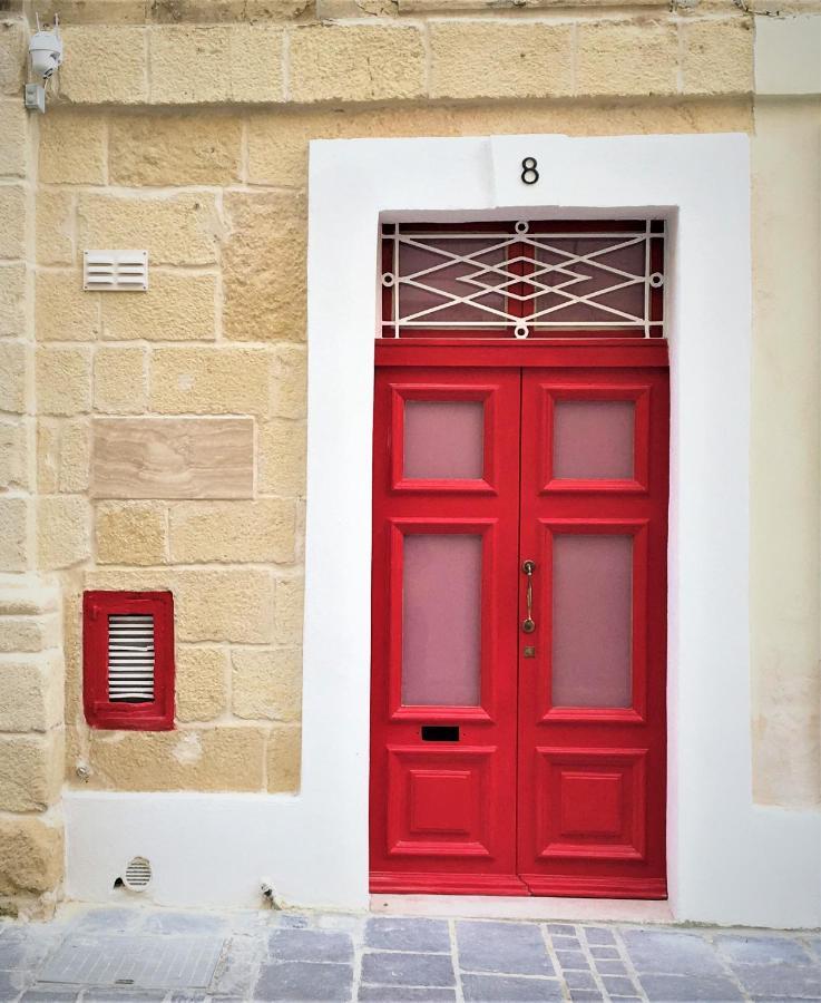 フロリアーナMalta'S Naughtiest Cabaretアパートメント エクステリア 写真
